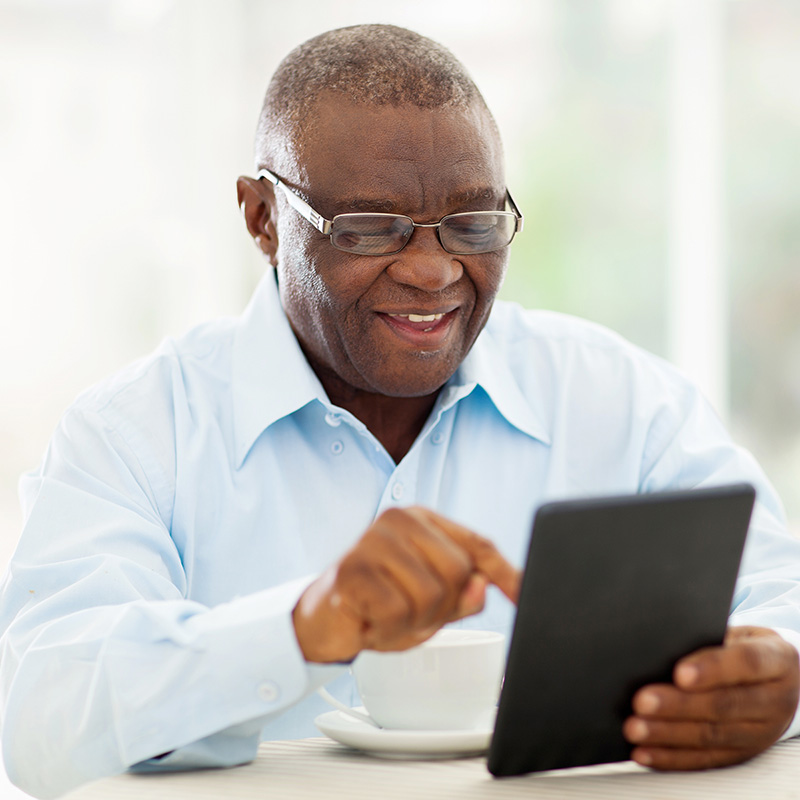 Man using tablet